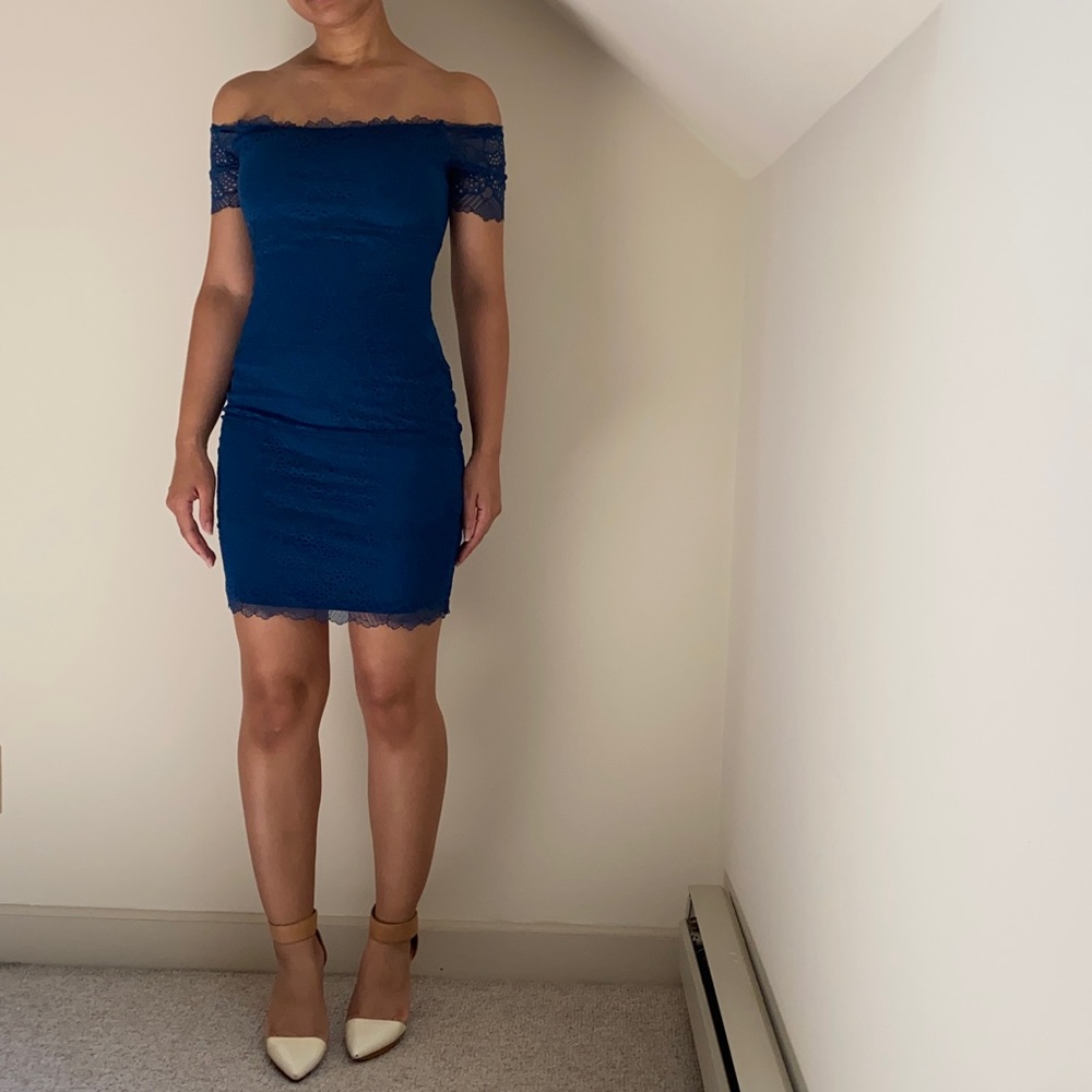 Guess Blue Lace Off-shoulder Dress